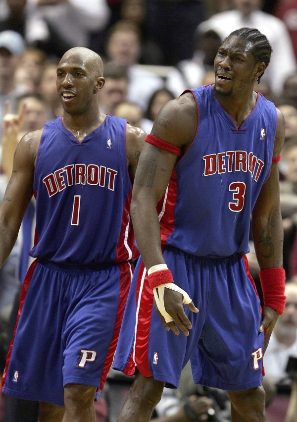 Byron Scott: Pistons trông kém