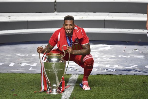 Jerome Boateng 37 tuổi nghỉ hư