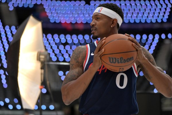 Màn ra mắt tuyệt vời! Bill thự