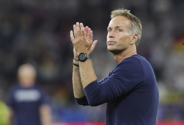 Huấn luyện viên Nhà máy Dược p