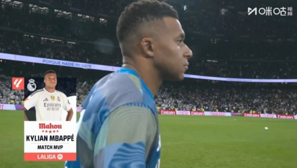 Lập cú đúp, chính thức: Mbappé