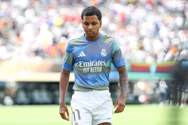 Tin đồn đã được bác bỏ trước đ