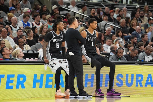 Mickey: Cảm xúc dao động là đi